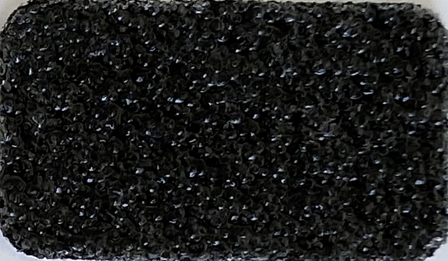 Q1020 Black